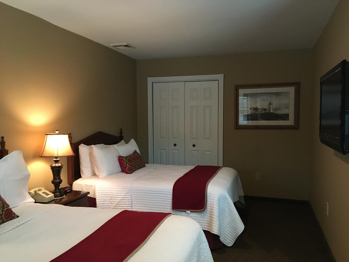 Whitman Motor Lodge Huntington Εξωτερικό φωτογραφία