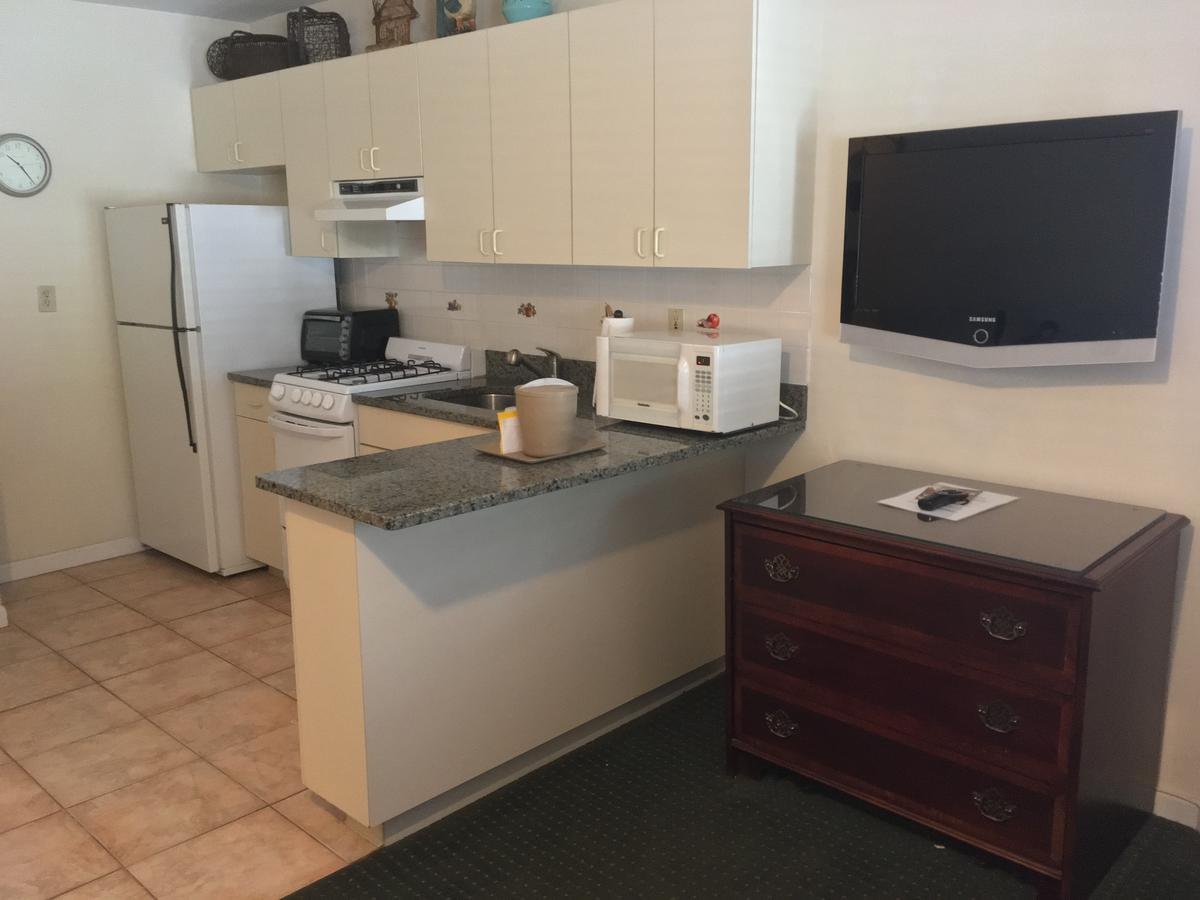 Whitman Motor Lodge Huntington Εξωτερικό φωτογραφία