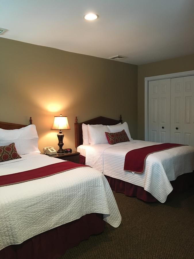 Whitman Motor Lodge Huntington Εξωτερικό φωτογραφία